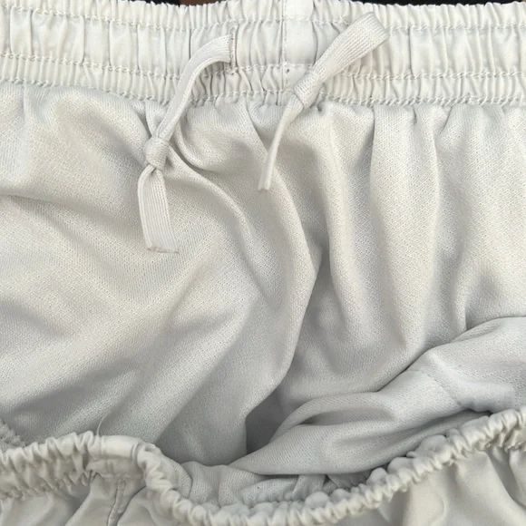 Nike Women’s Dri Fit Running Shorts White/Black - Size M - Picture 4 of 4